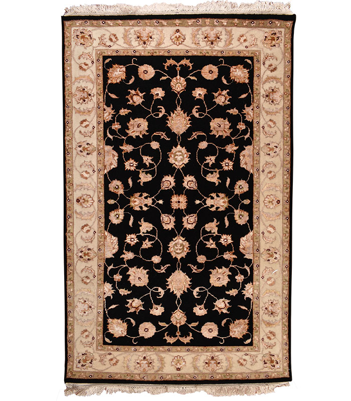 Rug Rects  - Rug Black And Ivory - R8098