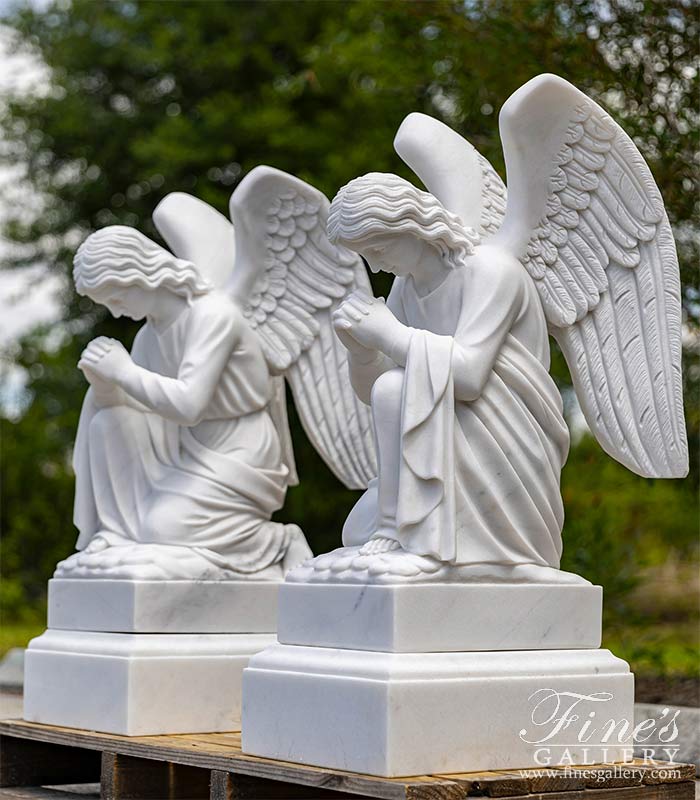 Kneeling Praying Angel Pair in Statuary Marble