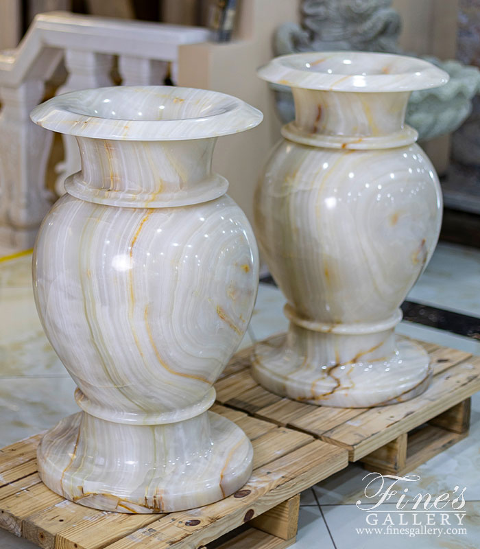Onyx Urn Pair