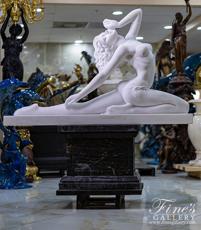 Bikini Female Figure in Statuary Marble
