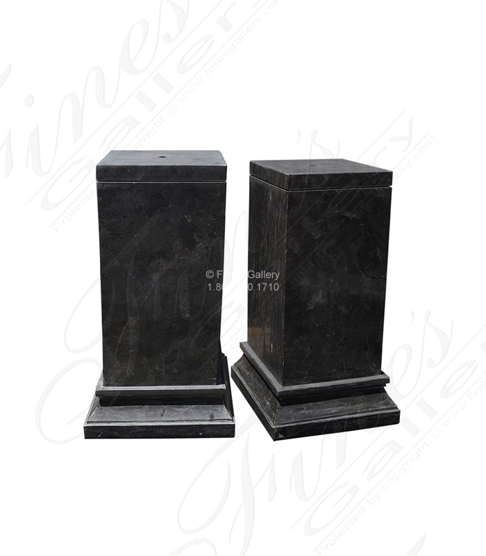 Empador Black Marble Pedestal