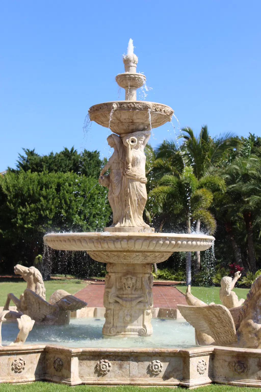Port Royal Naples Monumental Fountain Install