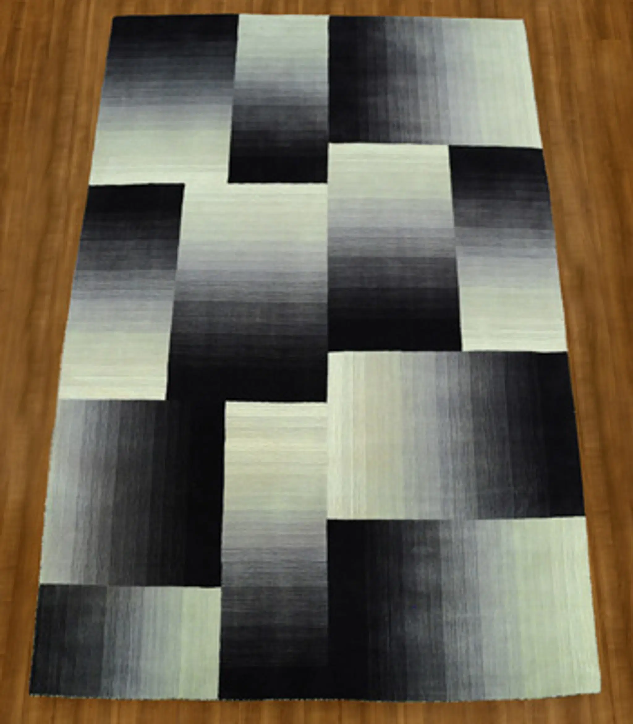 R7703 - main image