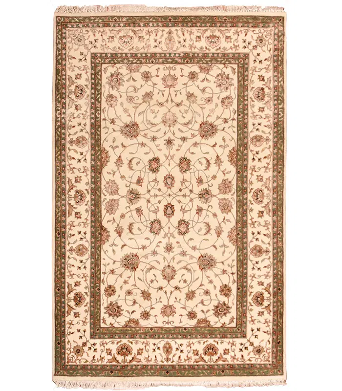 R8102 - main image