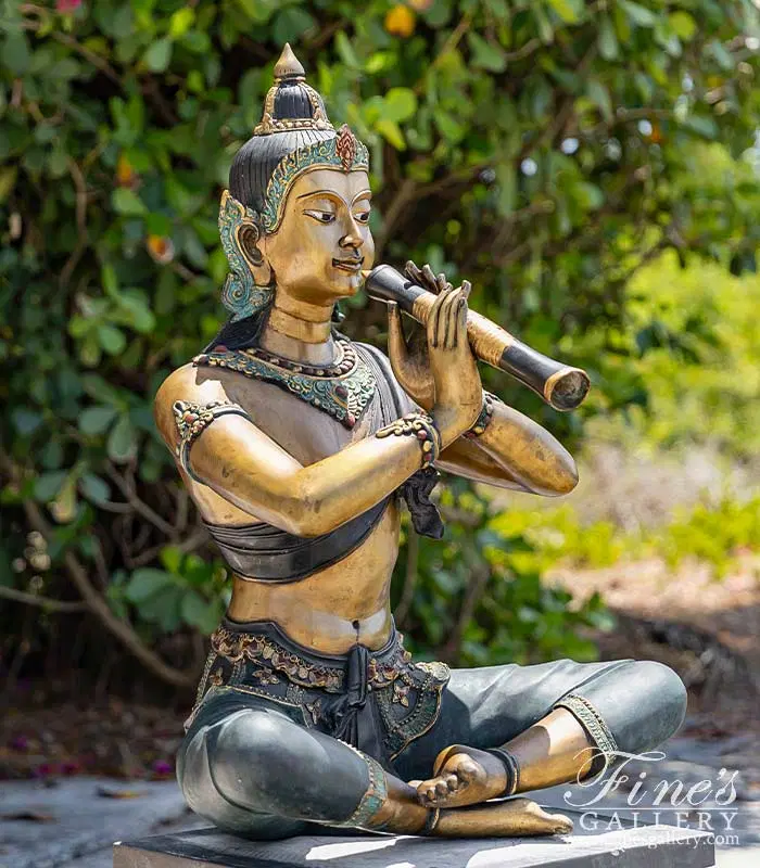 Krishna playing the Venu Bronze Statue