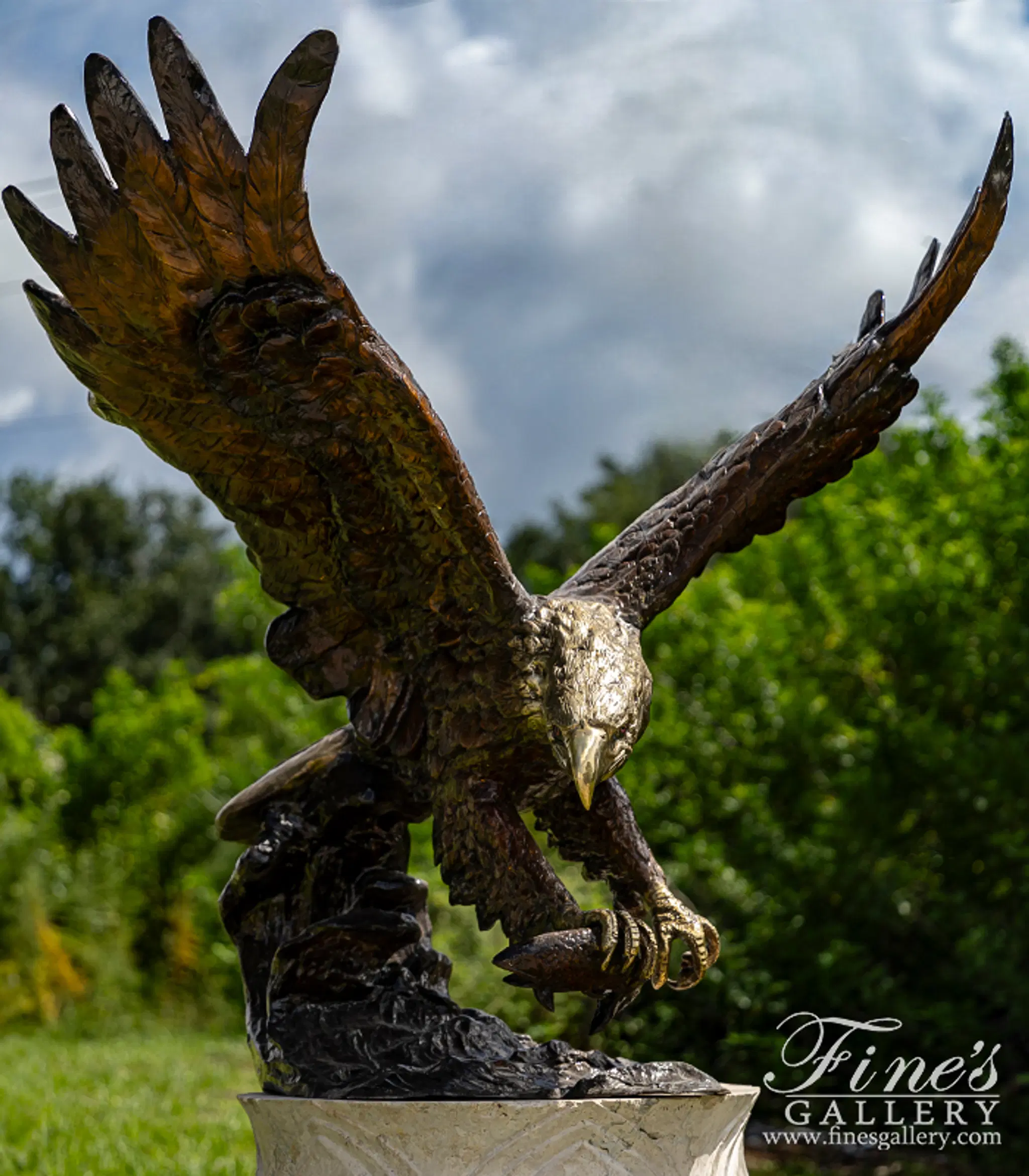 Life Size Bronze Eagle Statue with Brilliant Finish