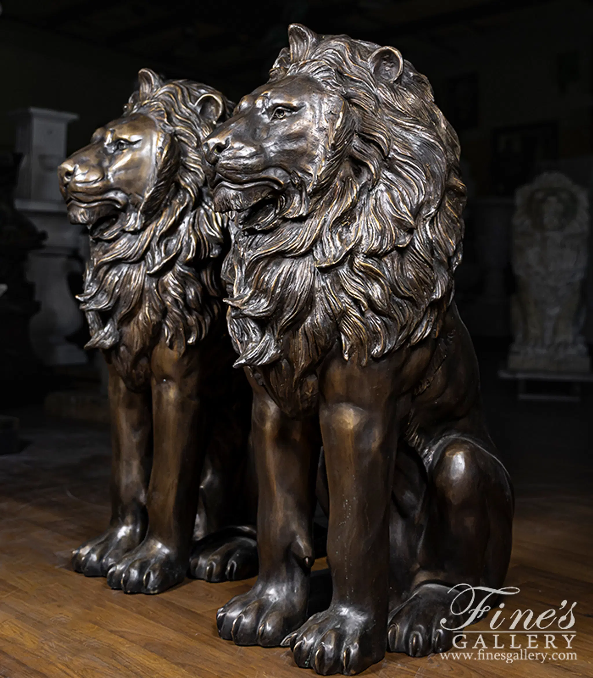 Regal King Bronze Lion Statue Pair — Model BS-1587 — detail view 3