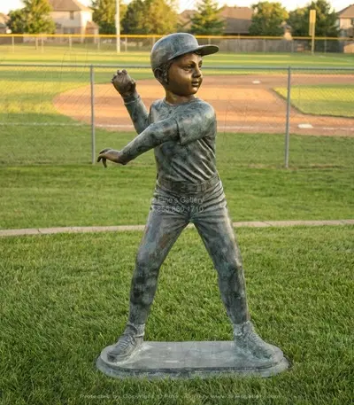 Bronze Baseball Pitcher Statue - Nostalgic Childhood Sports Memorabilia Sculpture