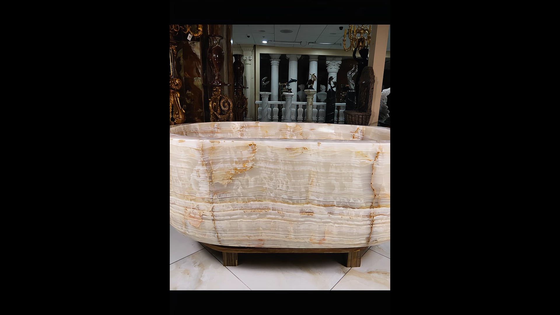 Onyx Tub — Model KB-170 — product video