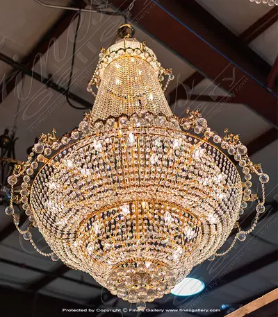 Amazing Crystal Chandelier