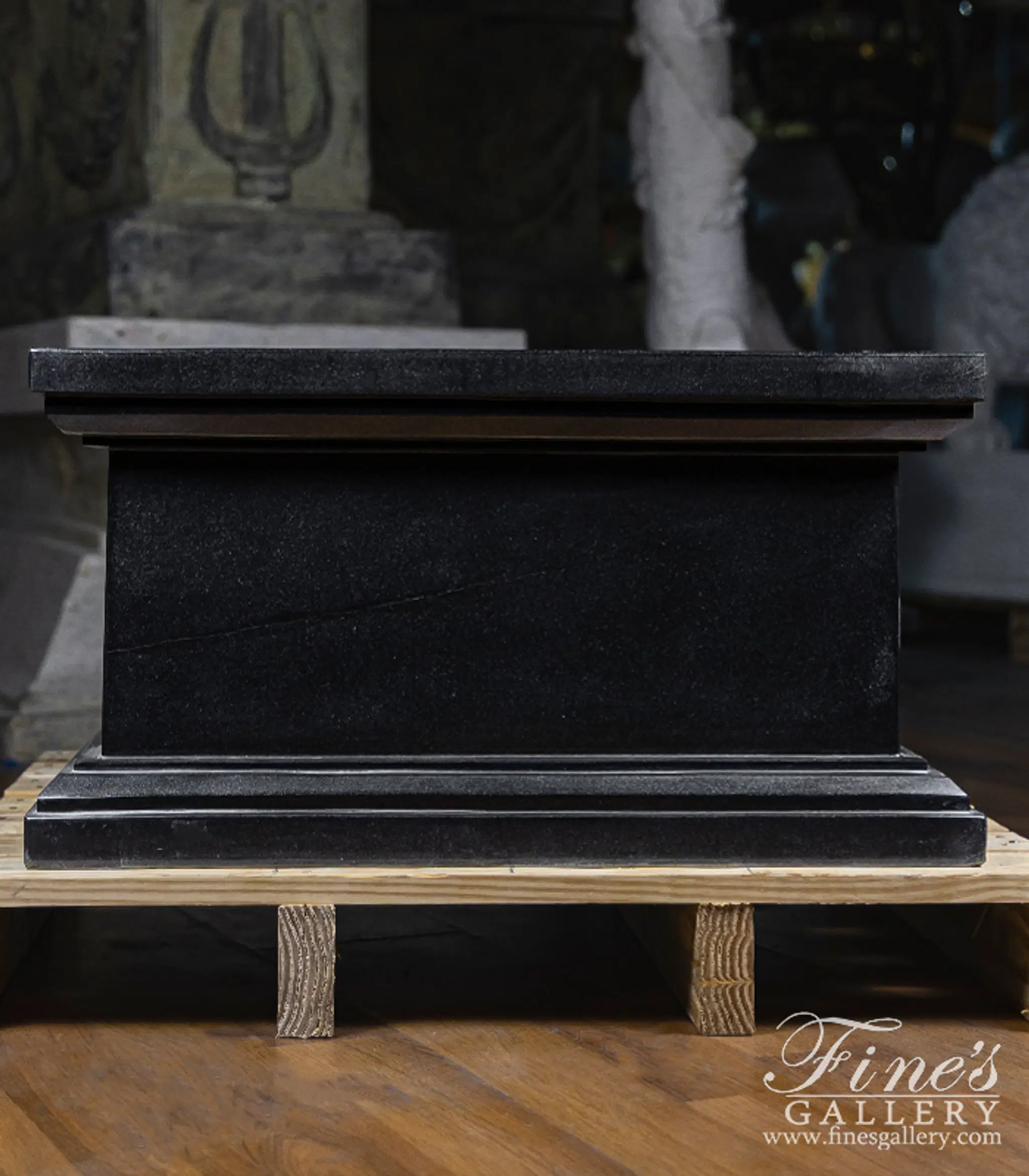 Classic Style Pedestal in Absolute Black Granite — Model MBS-367 — detail view 1