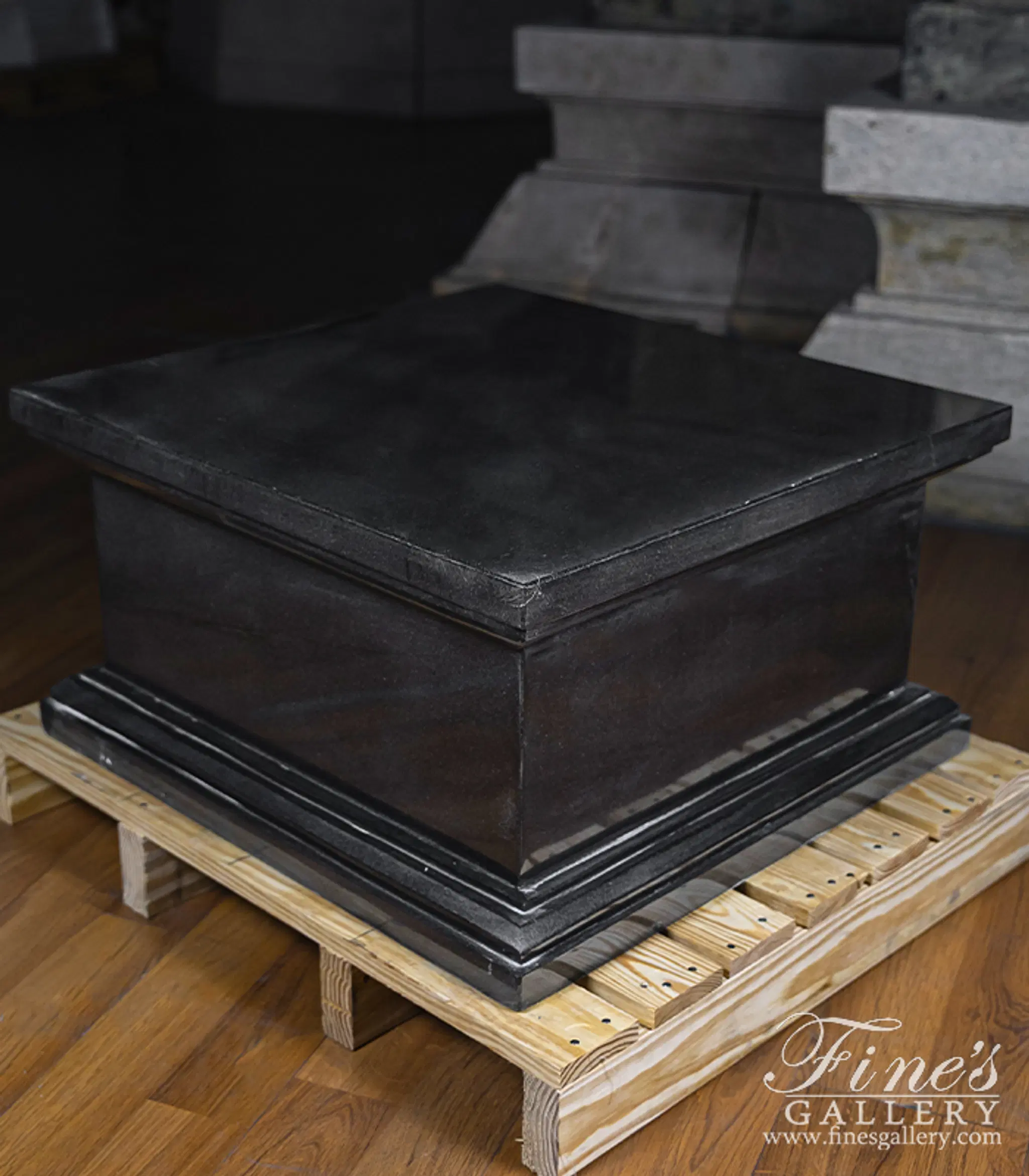 Classic Style Pedestal in Absolute Black Granite — Model MBS-367 — detail view 3