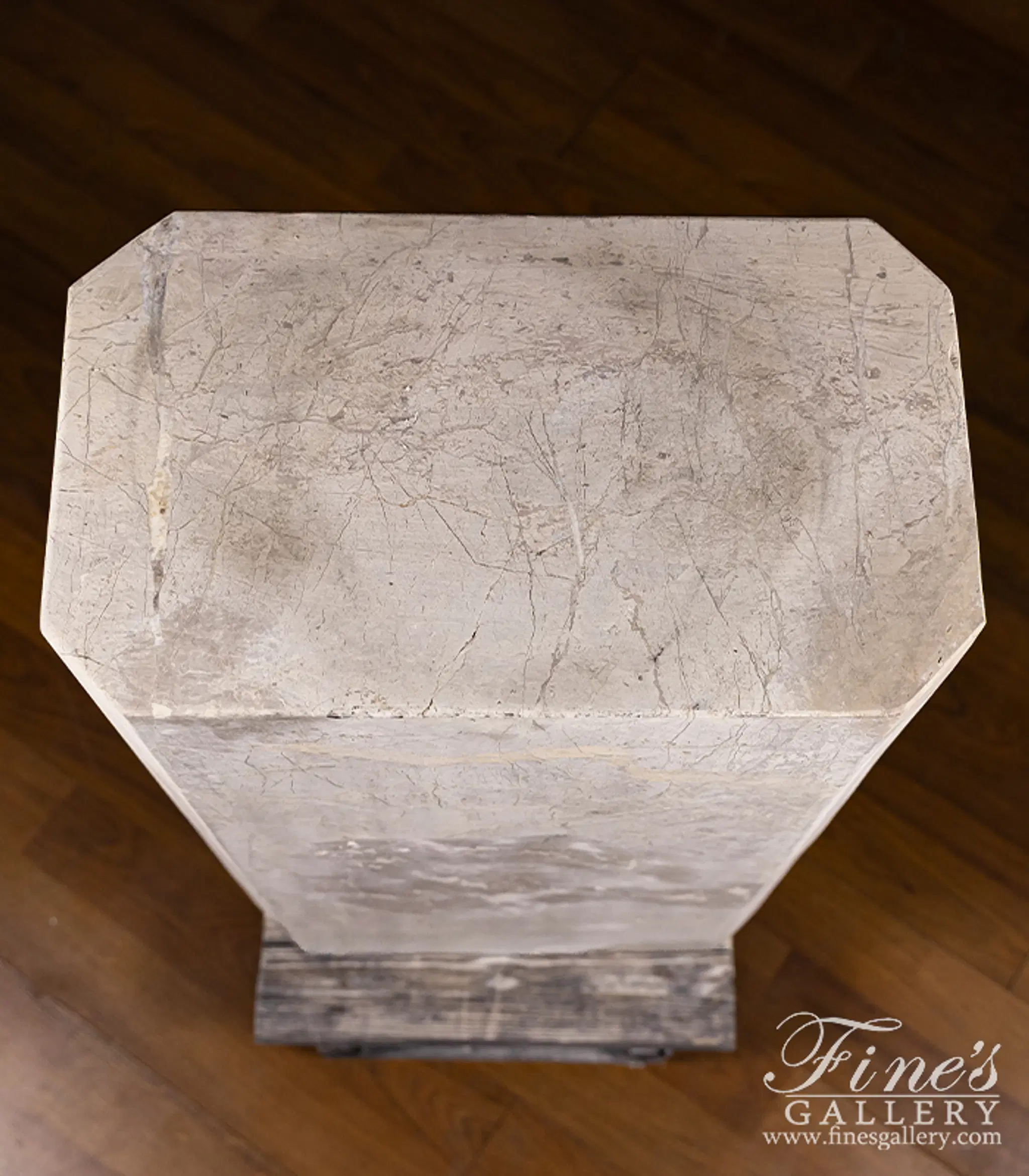 Vintage Age marble pedestal in Contemporary Style — Model MBS-369 — detail view 4