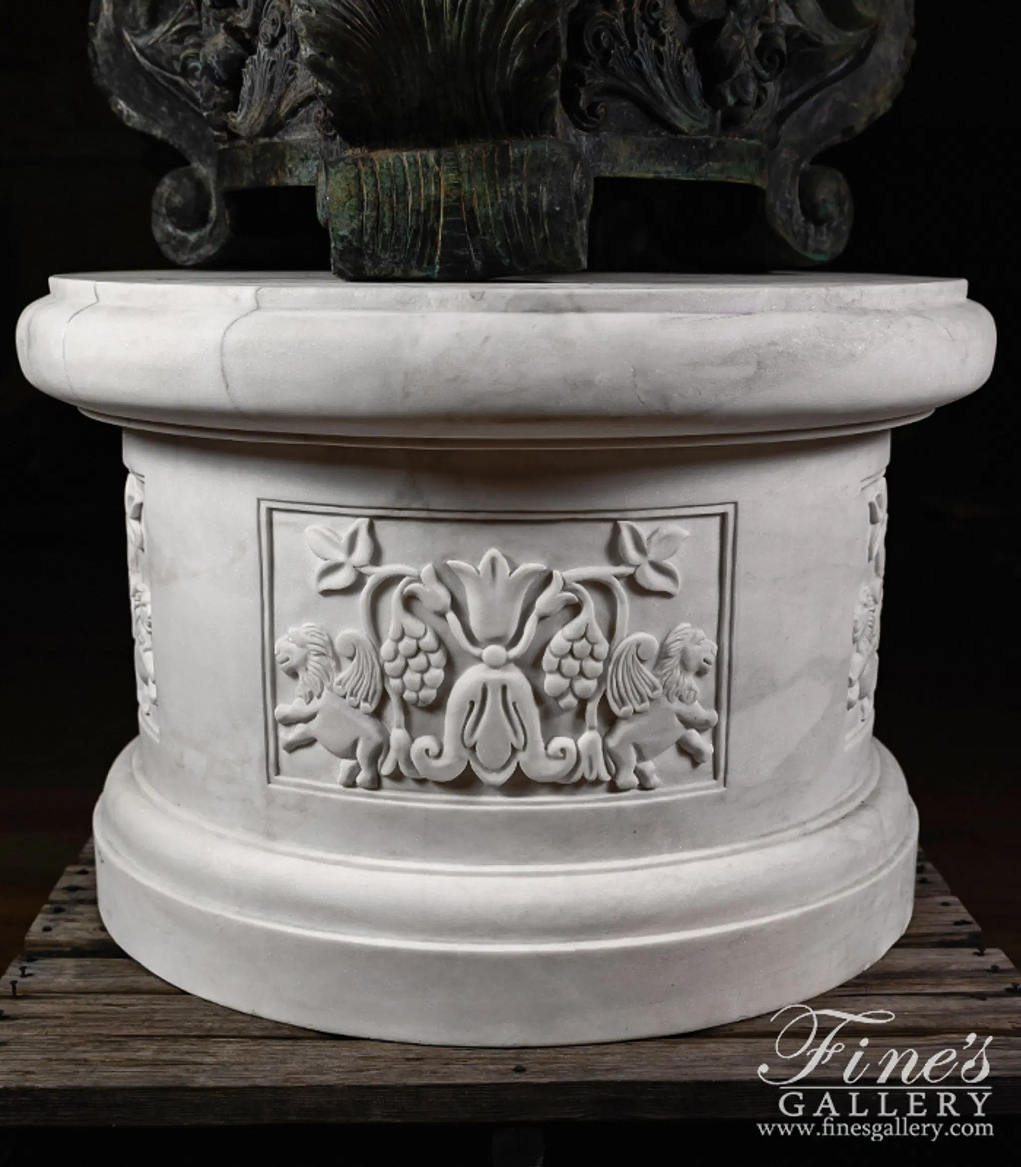 Winged Lions Marble Fountain Base in Statuary Marble — Model MBS-374 — detail view 1