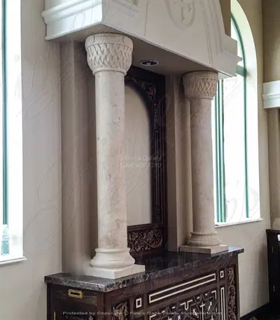 Cream Marble Columns for Church Interior