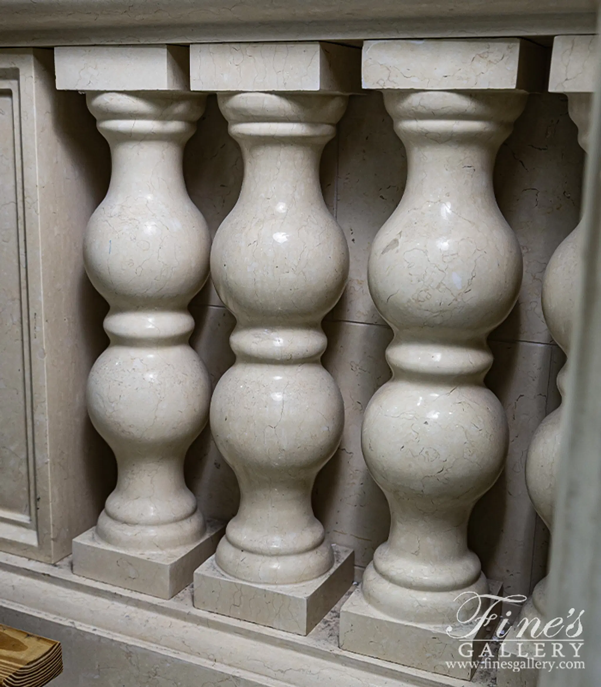 Cream Marble Door Surround — Model MD-163 — detail view 8