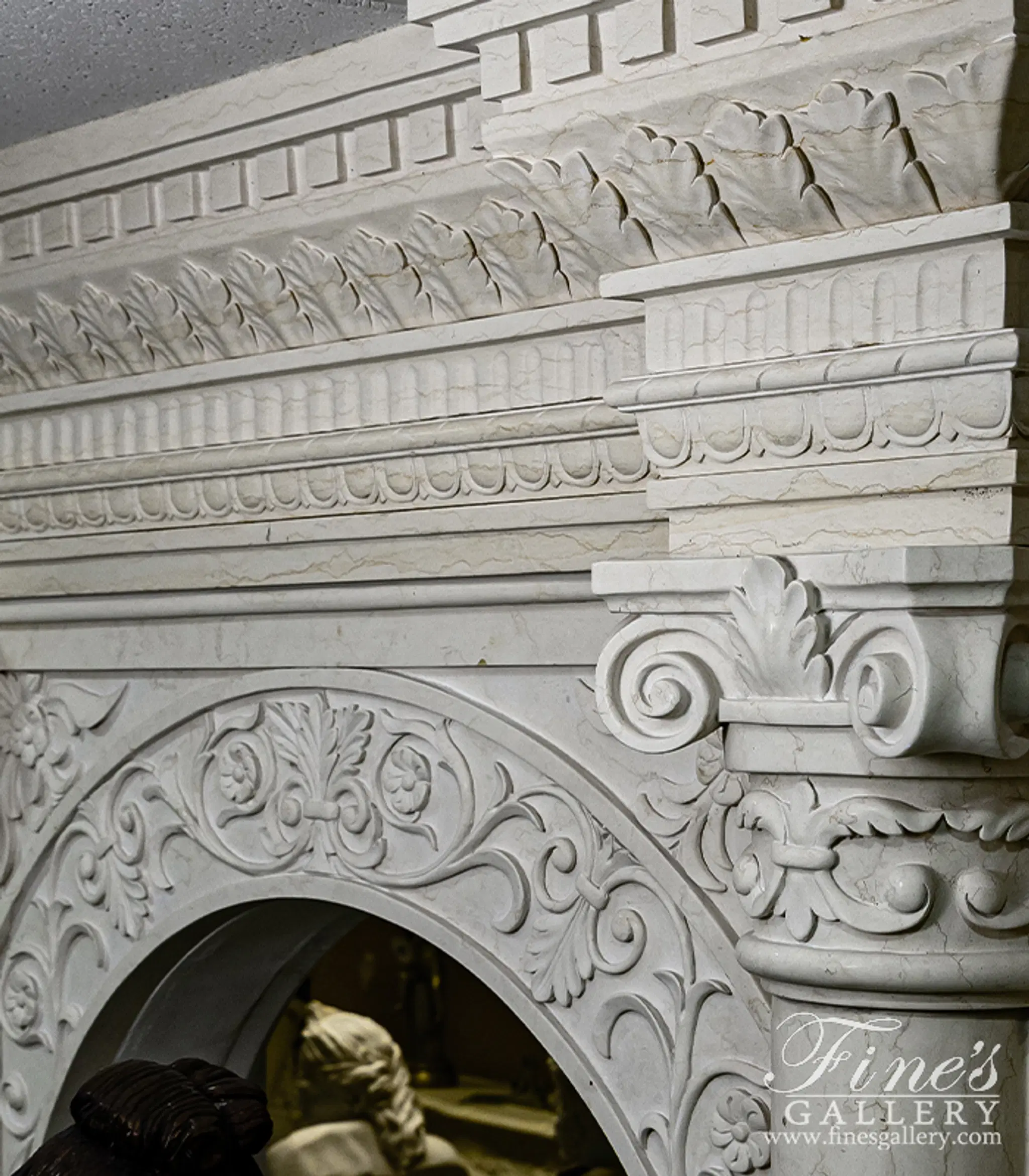 Dental, Egg and Dark, Acanthus Crown Molding in Cream Limestone ( Honed ) — Model MTM-010 — detail view 1