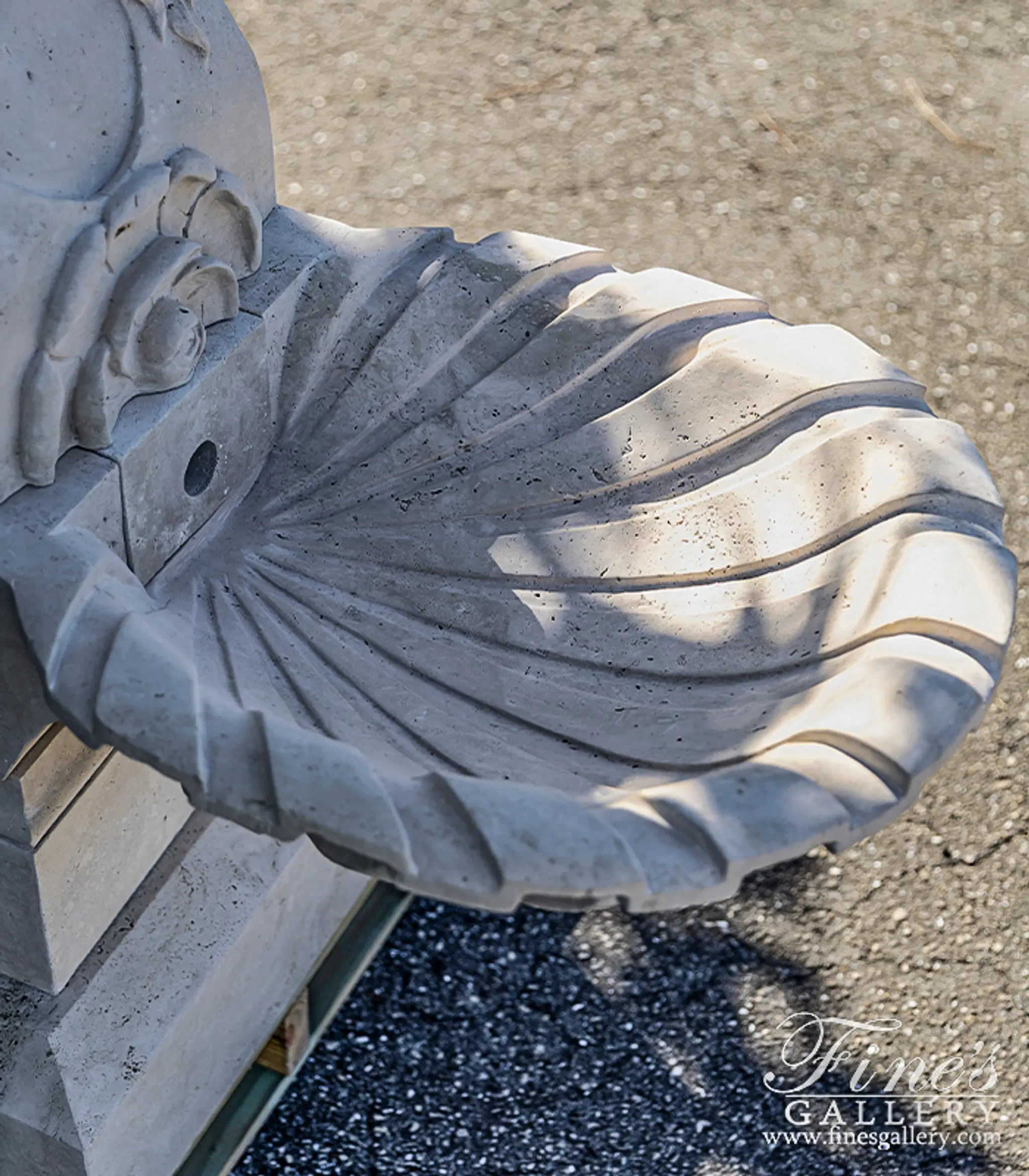 Roman Lady Fountain In Hand Carved Italian Travertine — Model MF-1954 — detail view 2