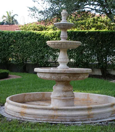 Tiered Fountain in Miele Verona 