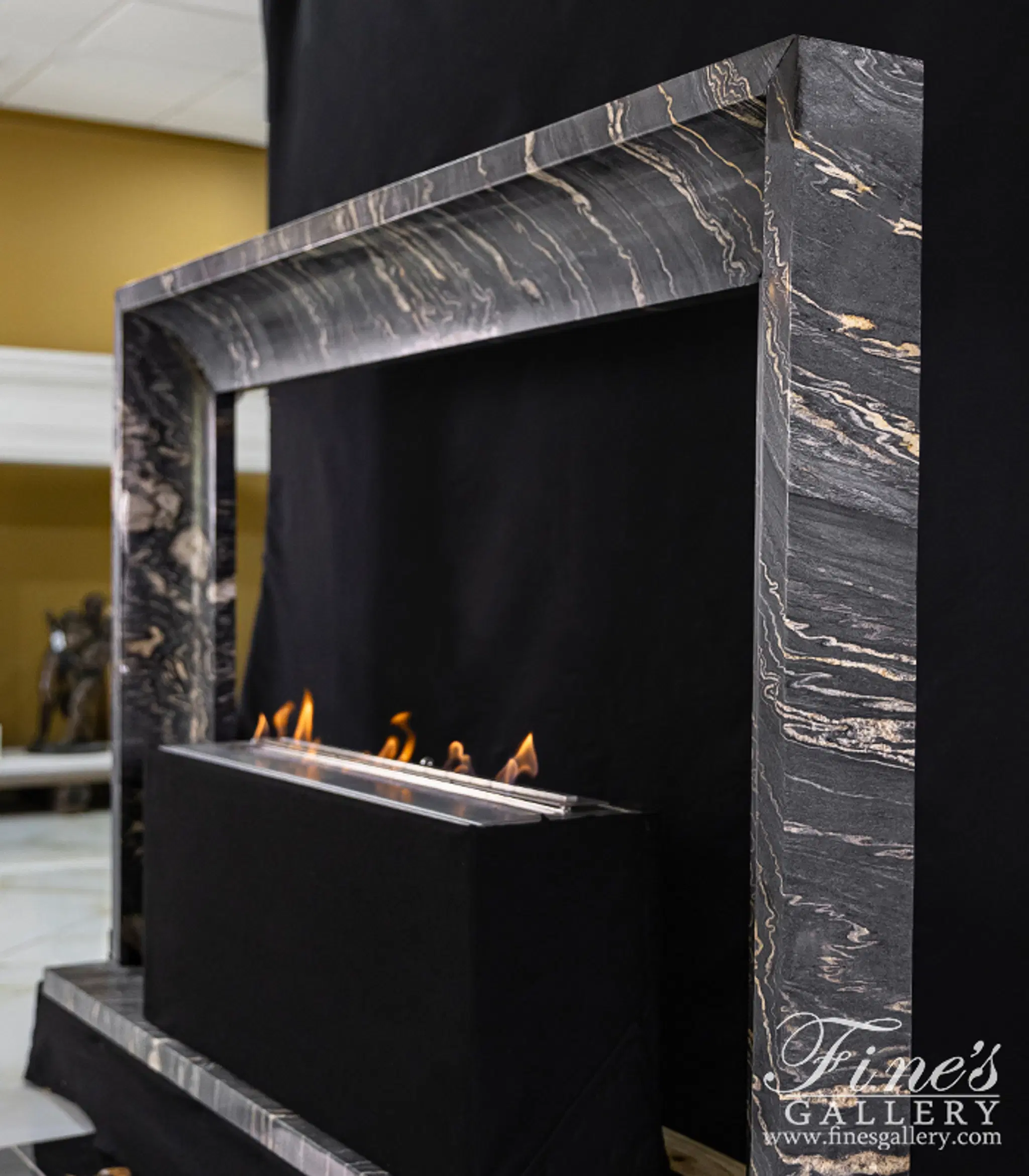 Contemporary Mantel in Exotic Tropical Storm Quartzite — Model MFP-2686 — detail view 1