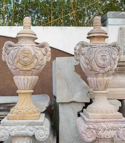 Vintage Italian Gothic Tan Marble Planter