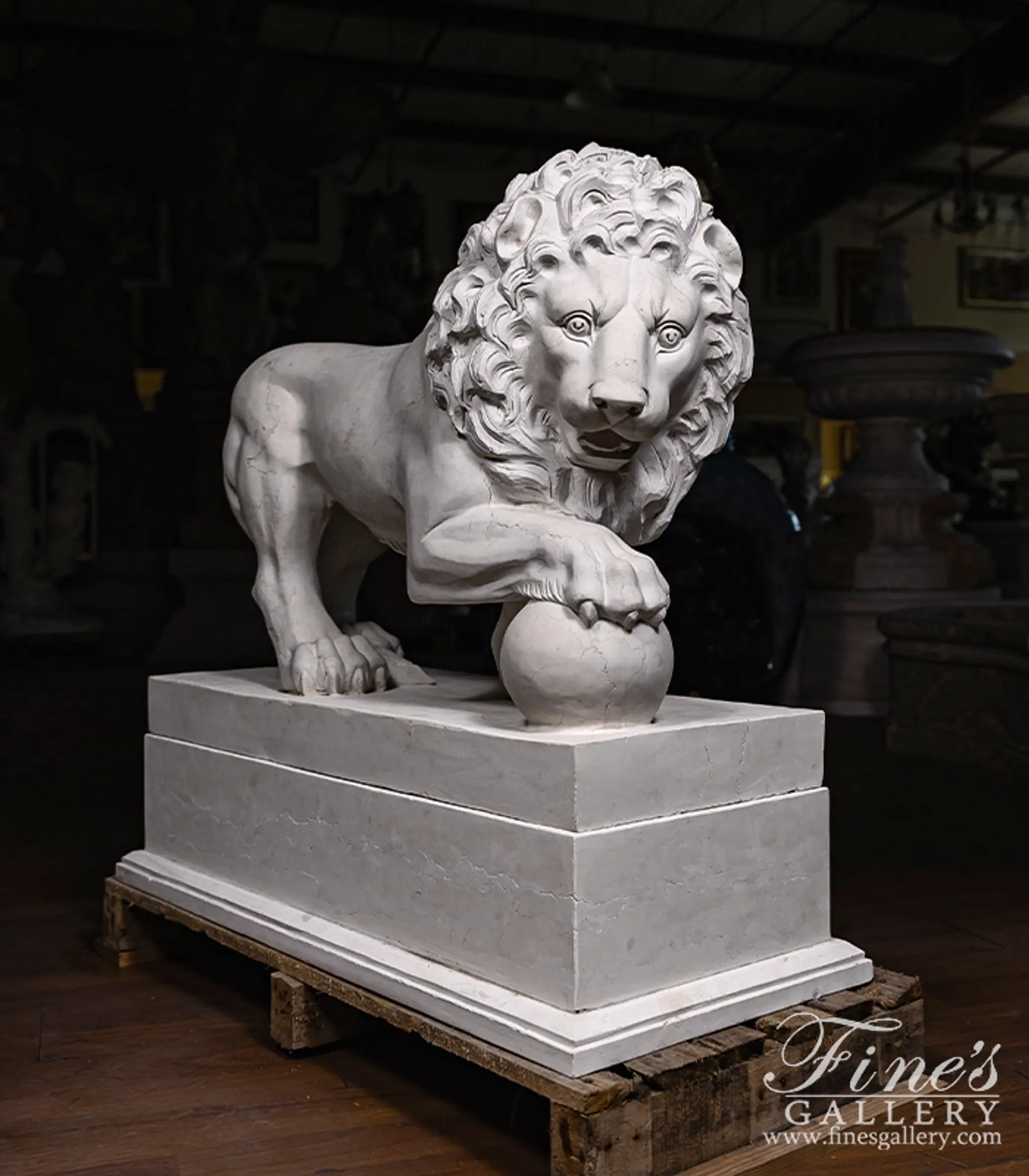 Marble Lion Pair In Italian "Perlino" — Model MS-1334 — detail view 5