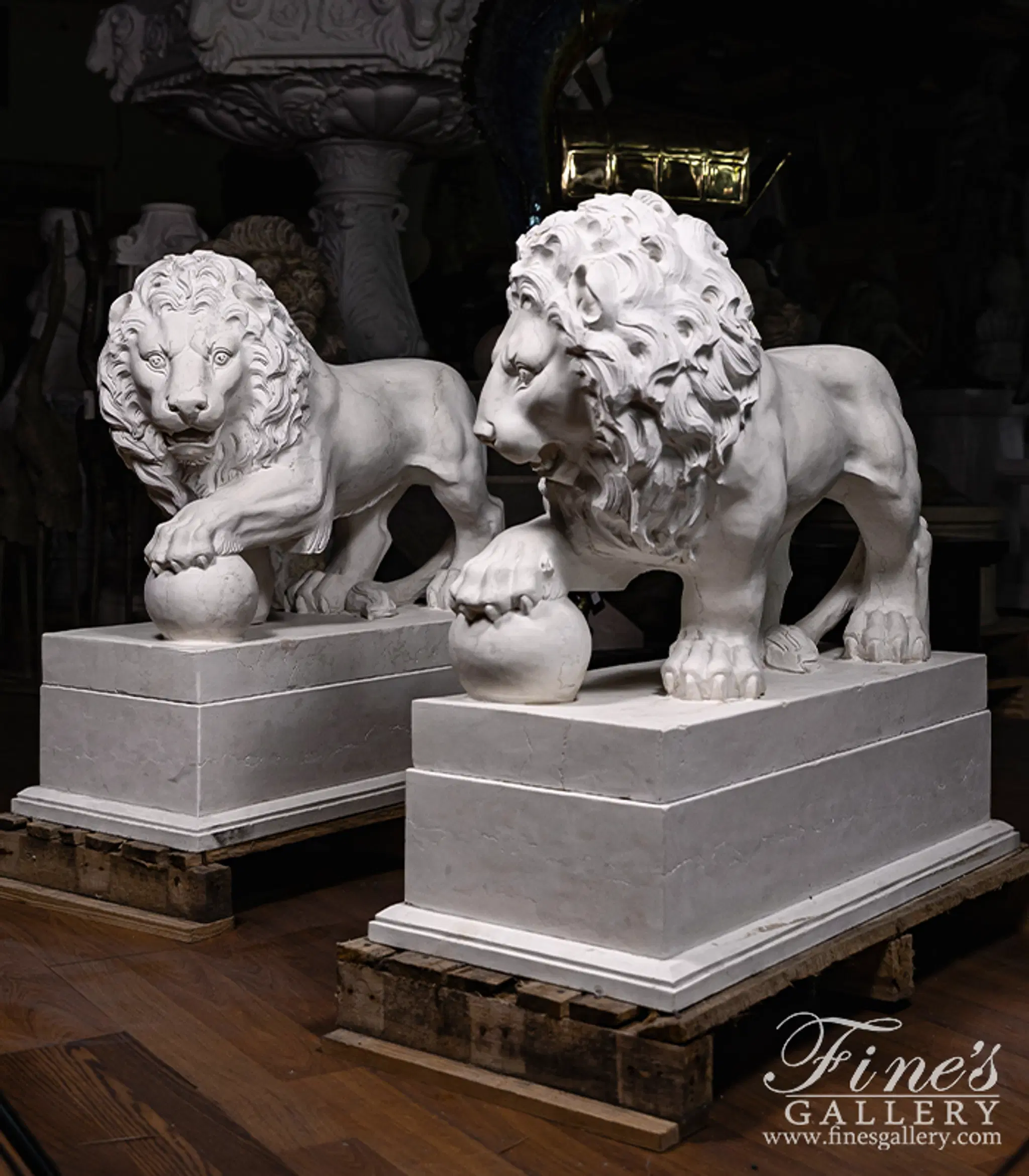 Marble Lion Pair In Italian "Perlino" — Model MS-1334 — detail view 7