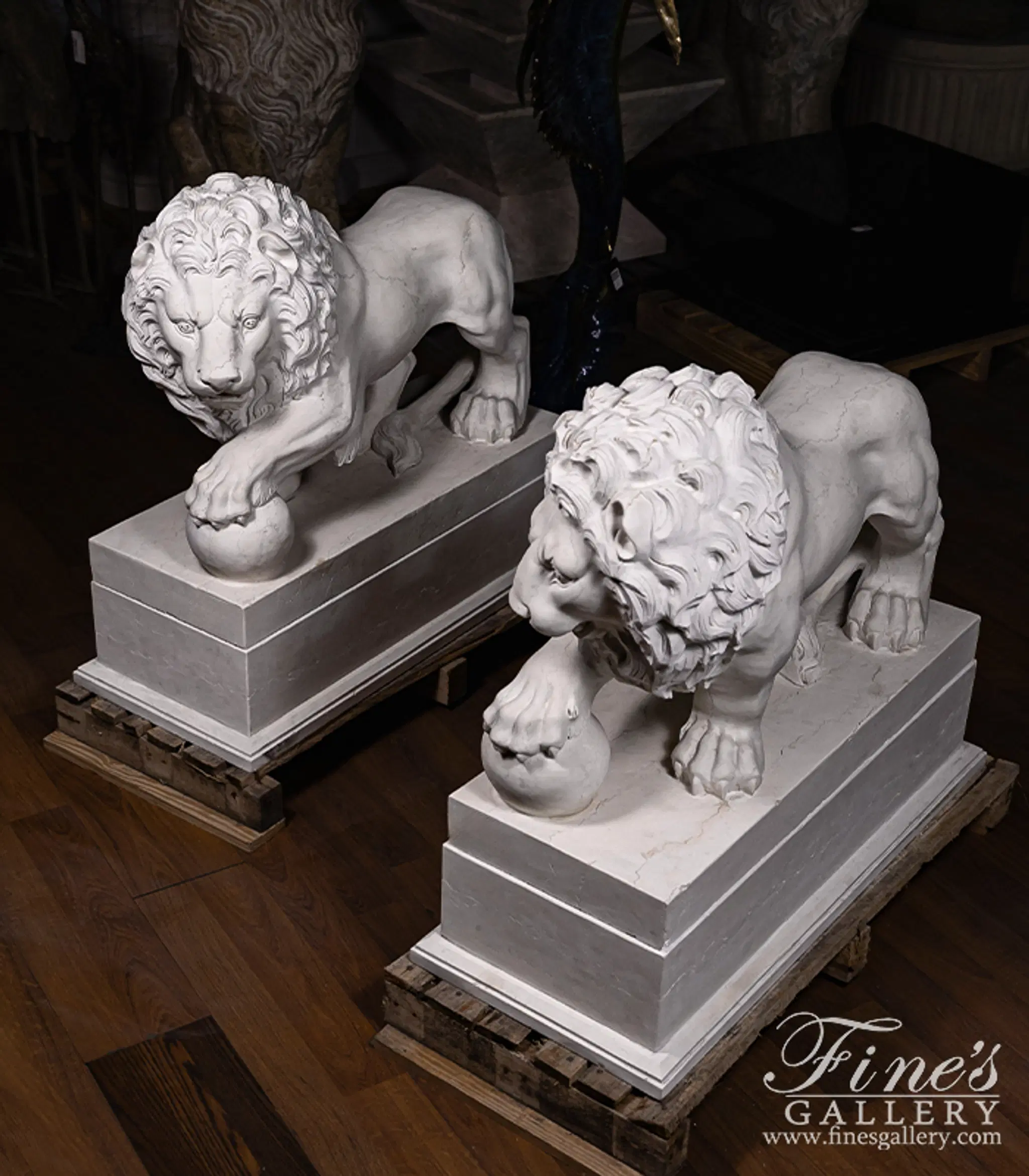 Marble Lion Pair In Italian "Perlino" — Model MS-1334 — detail view 8